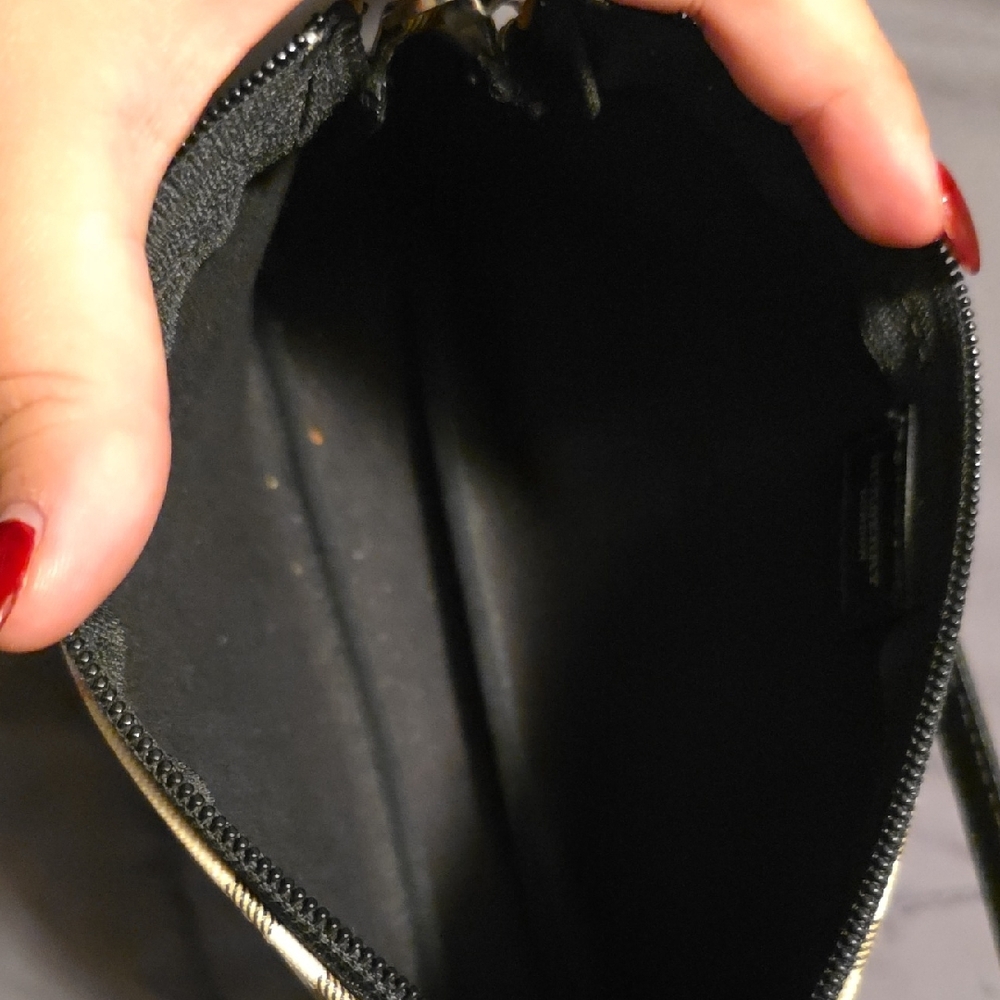 Burberry Beige and Black Checkered Shoulder Bag - Picture 3 of 3